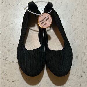 Brand New: Danskin Ultra Light Comfort Black Flats